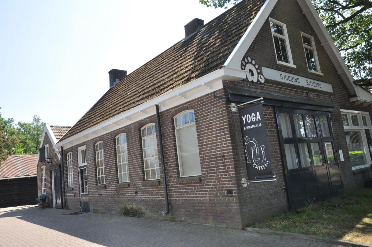 Bed & Breakfast De Hoefstal Noord-Sleen エクステリア 写真